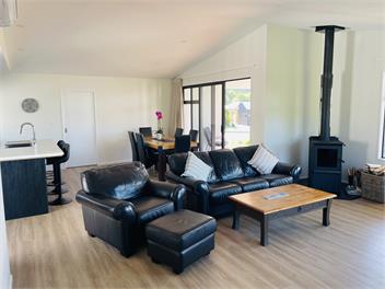 Ligar Bay - Home Away From Home - Golden Bay