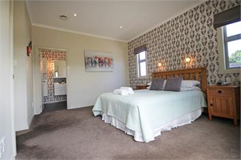 Relax on Richmond (Bachcare) - New Plymouth