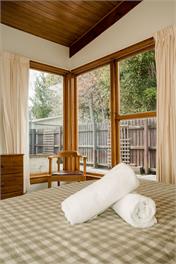 Little Blue House (Bachcare) - 