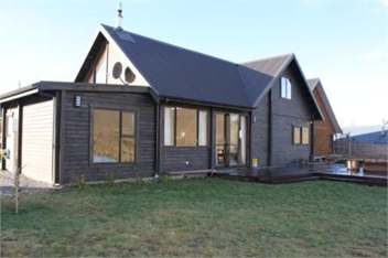 17 Cheeseman Tce - Castle Hill Village, Canterbury