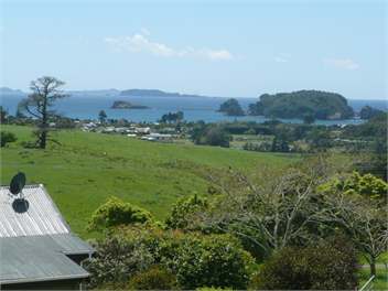 The Old School Accommodation - Hahei