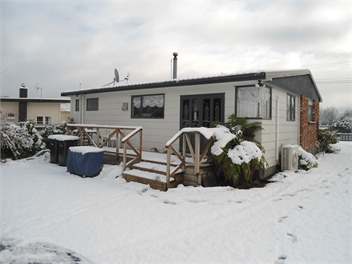 Silver Birch Cottage wi-fi & sky - Te Anau Fiordland