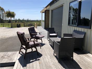 LAKE FRONT HOLIDAY HOME. - Rotorua