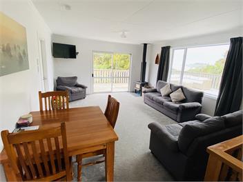 Kaka Point Holiday House  - Kaka Point