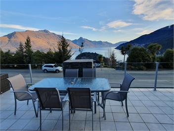 Downtown Queenstown View Apartment - Queenstown
