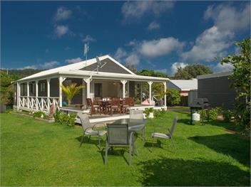 Best at The Beach (Bachcare) - Whangamata