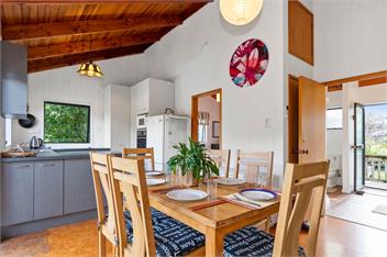 Riverview Retreat (Bachcare) - Cooks Beach