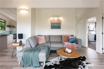 Sol Spa Oasis (Bachcare) - Surfdale