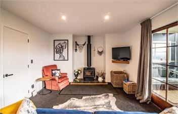 The Grandstand (Bachcare) - Akaroa
