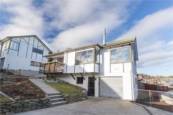 Bo's Bach - Pet Friendly - Wanaka