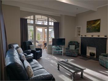 Lovett Lodge - Multi Room Group stay! - Invercargill