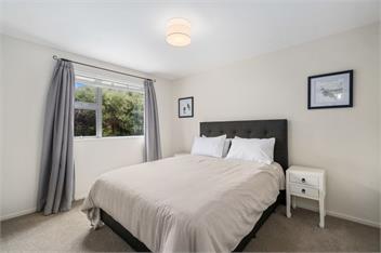Urban Oasis (Bachcare) - Wanaka