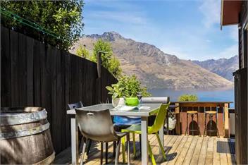 The Alpine (Bachcare) - Queenstown