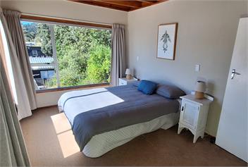 Taupo Bay, Absolute Beachfront!, Far North NZ,  5 Bedrooms and 2 Bathroom .  - Northland