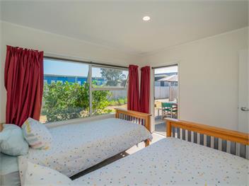 Unwind on The Fairway (Bachcare) - Whitianga