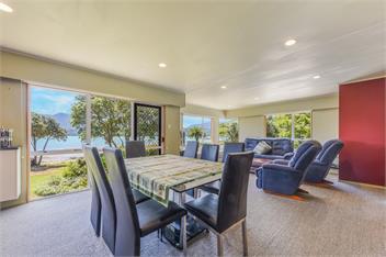 Linkwater Wonder (Bachcare) - Picton