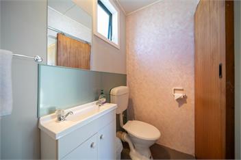 Mountain Serenity (Bachcare) - Te Anau