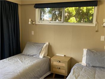 Ohope, Ocean Rd, Retro Unit - Whakatane