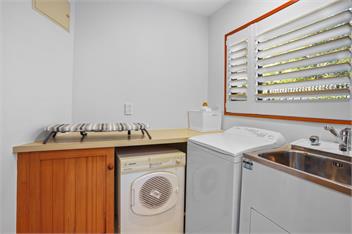 Stylish Fendalton Townhouse (Bachcare) - Christchurch