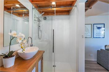 Oceanview Tiny Home - Whitianga
