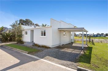 Coastal Escape (Bachcare) - Waihi Beach