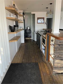 Stationhouse Lodge - Moana