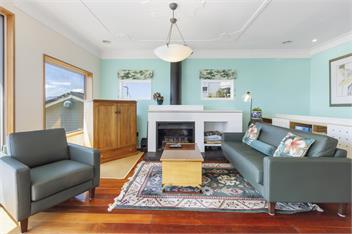 Stay over the Harbour - Beautiful Miramar Villa - Wellington
