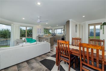 Bay Heights Bach (Bachcare) - Kaitaia
