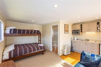 Kune Crib (Bachcare) - 