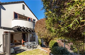 Tui Apartment 9 - Taupo *lake & heated pool! - 