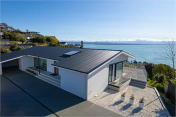 Porto Sanctuary | Tranquil Coastal Luxury with Sweeping Views - 