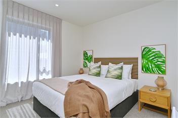 Christchurch CBD · Balcony · Walk Everywhere - 180 on Hereford - 