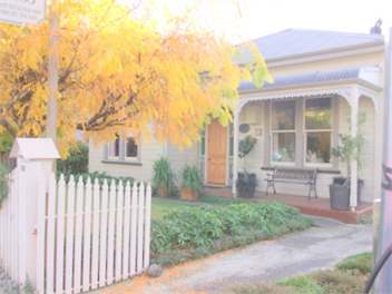 Nook Cottage B&B - Masterton