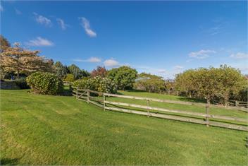 Luxury Lake Retreat - Rotorua