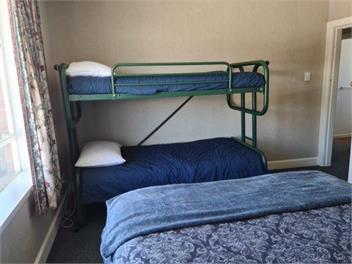 Modern Holiday Home - Twizel