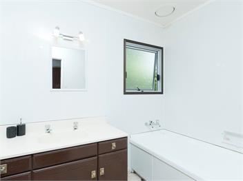 Central Spacious Family House (Bachcare) - Paihia