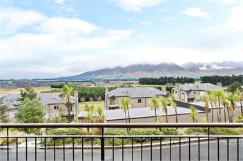 High Country Villa 250 - Terrace Downs - Windwhistle