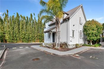 Russell Cottages (Bachcare) - Russell