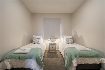 Dunes Lake View Apartment - Welcome Gift on arrival! - Matarangi