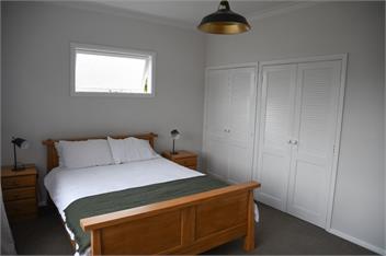 Oxford Retreat (2 Min to Square) - Martinborough