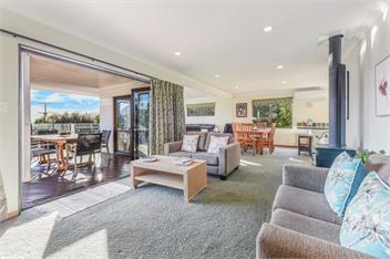 Moetapu Magic (Bachcare) - Picton