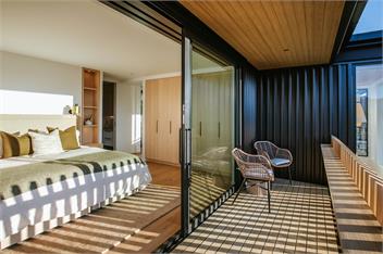 Platinum Ridge | Sleeps 8 | Stunning Lake Views - Wanaka