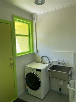 Sapphire Holiday Home - Porirua