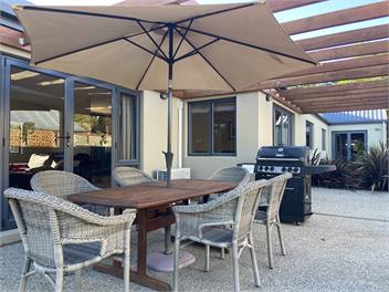 Meadowstone Holiday - with EV charger - Wanaka