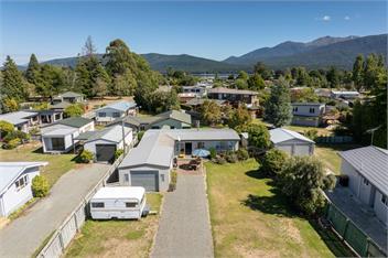 Mountain Serenity (Bachcare) - Te Anau