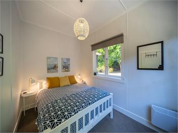 Fiordland Hideaway (Bachcare) - Te Anau