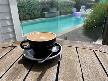 Fabulous large Bethlehem family home with pool - Tauranga
