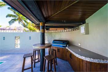 Coral Palms Beachfront Villa/Resort - Sigatoka