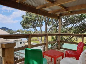 Oakura Lookout - Oakura Bay