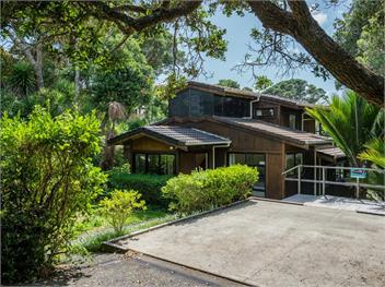 Langs Hideaway (Bachcare) - Langs Beach